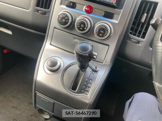 Mitsubishi DELICA 2012-02 7616245-18