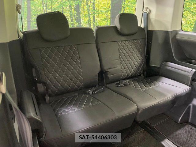 Mitsubishi DELICA 2024-10 7616205-9