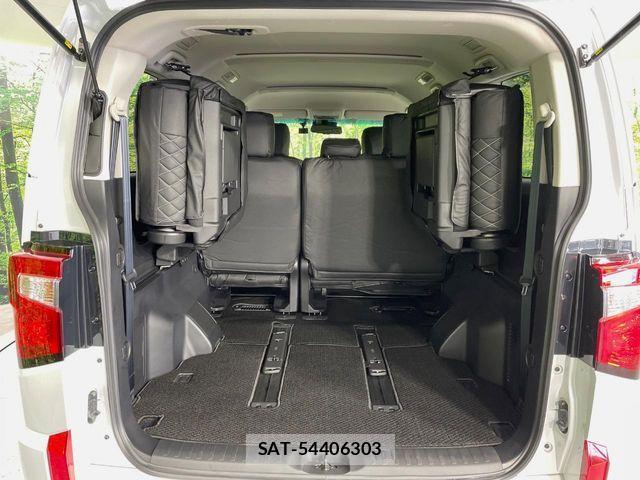 Mitsubishi DELICA 2024-10 7616205-10