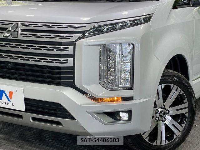 Mitsubishi DELICA 2024-10 7616205-12