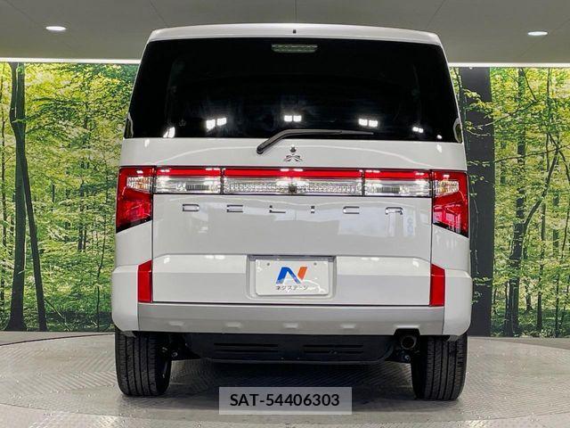 Mitsubishi DELICA 2024-10 7616205-15