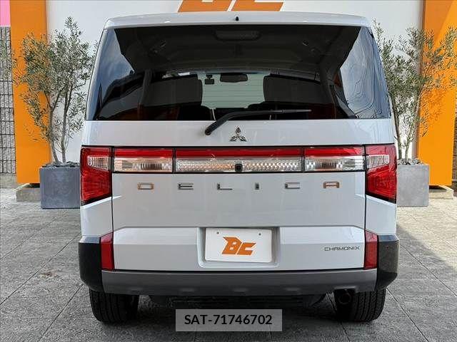 Mitsubishi DELICA 2025-07 7616198-13