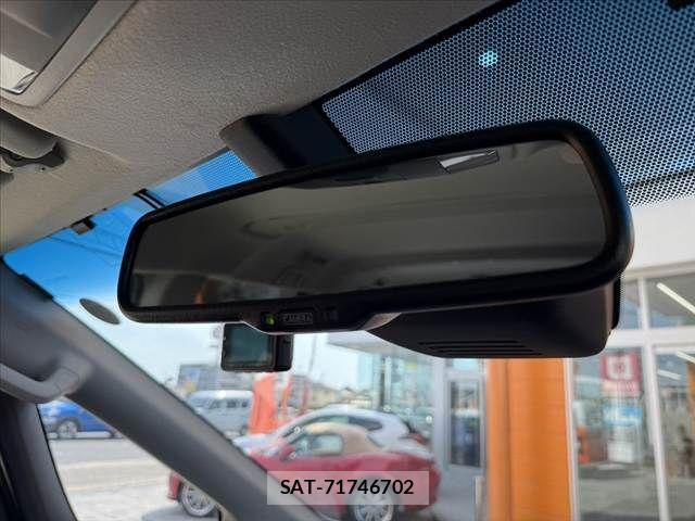 Mitsubishi DELICA 2025-07 7616198-2