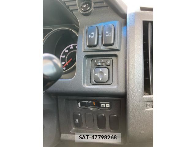 Mitsubishi DELICA 2015-03 7616238-16
