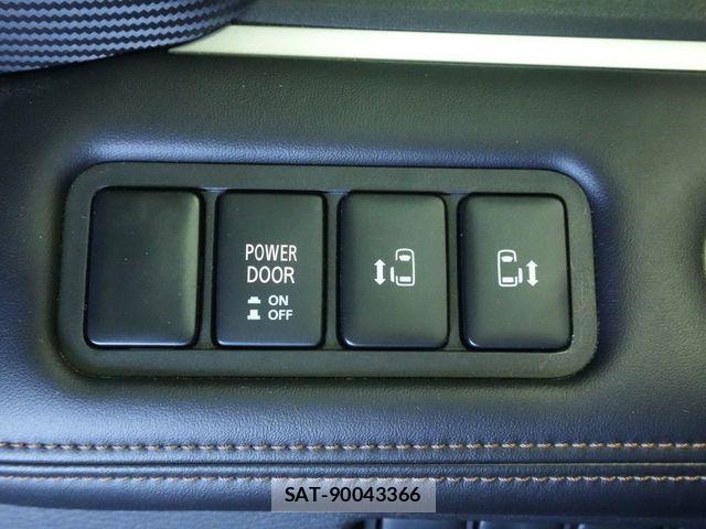 Mitsubishi DELICA 2021-09 7616217-20