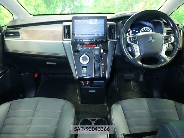 Mitsubishi DELICA 2021-09 7616217-5