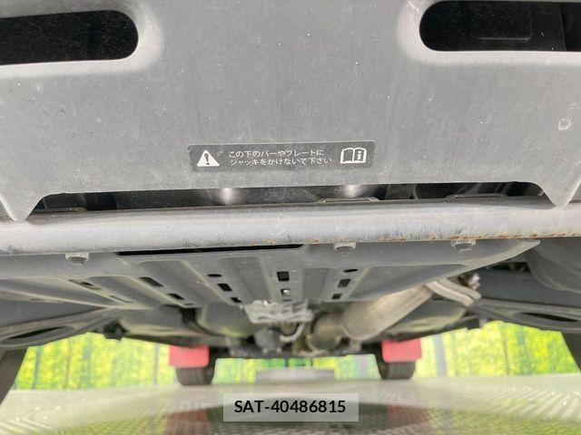 Mitsubishi DELICA 2022-08 7616215-19