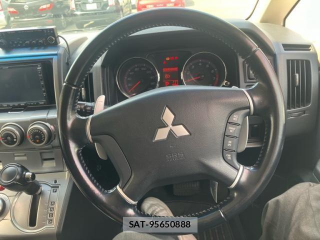 Mitsubishi DELICA 2007-08 7616247-15