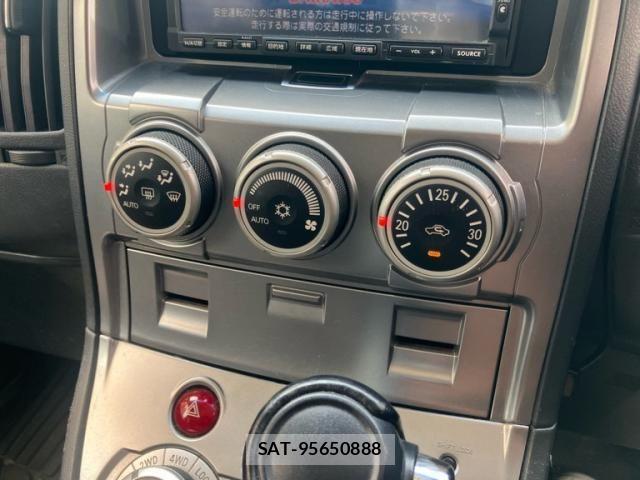 Mitsubishi DELICA 2007-08 7616247-17