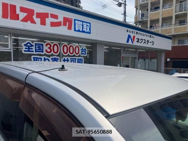 Mitsubishi DELICA 2007-08 7616247-21