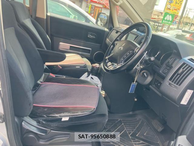 Mitsubishi DELICA 2007-08 7616247-8