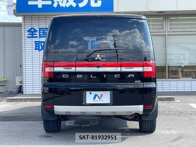 Mitsubishi DELICA 2017-05 7616233-14
