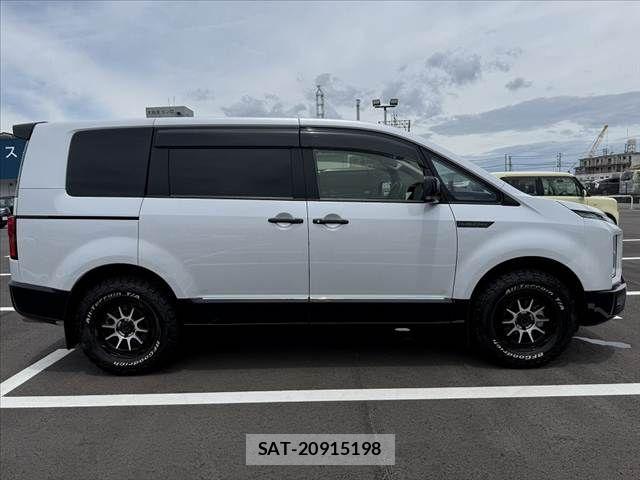 Mitsubishi DELICA 2024-04 7616199-10