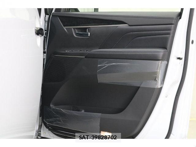 Mitsubishi DELICA 2025-06 7616194-11