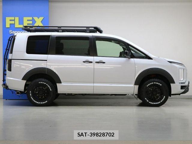 Mitsubishi DELICA 2025-06 7616194-5