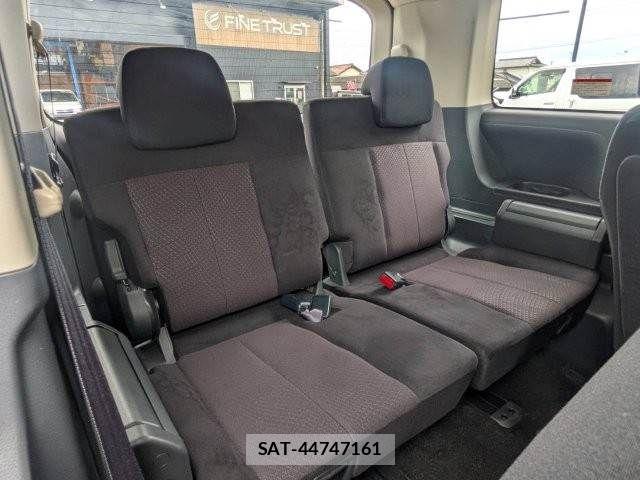 Mitsubishi DELICA 2013-03 7616237-9