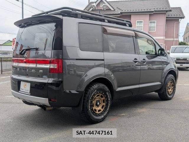 Mitsubishi DELICA 2013-03 7616237-19