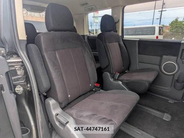 Mitsubishi DELICA 2013-03 7616237-8