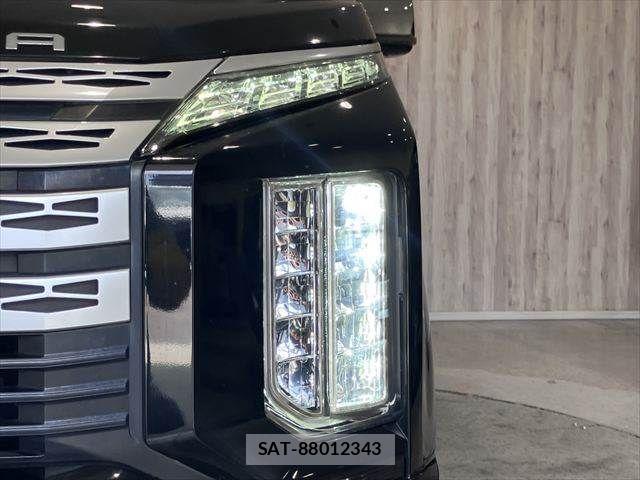 Mitsubishi DELICA 2019-06 7616229-11