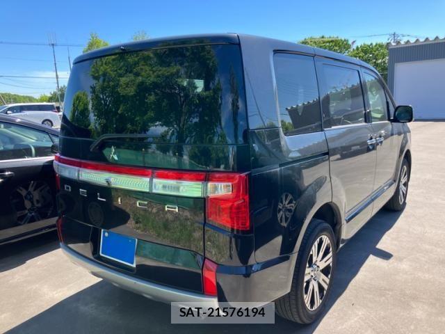 Mitsubishi DELICA 2023-10 7616230-2