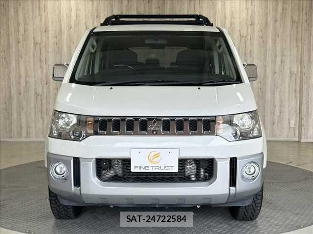 Mitsubishi DELICA 2017-03 7616235-19