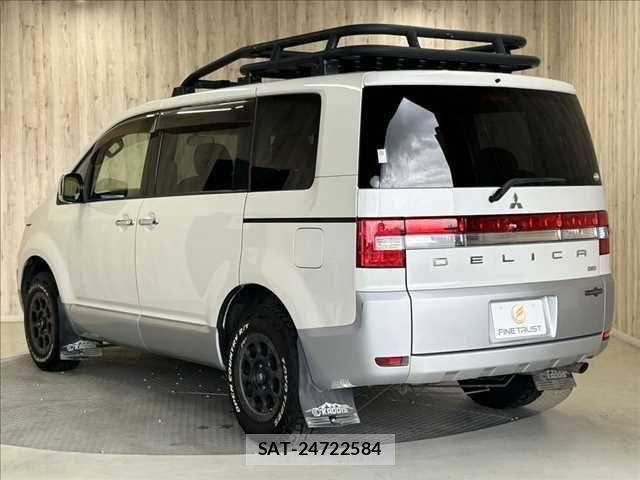 Mitsubishi DELICA 2017-03 7616235-24