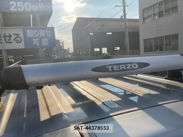 Mitsubishi DELICA 2009-11 7616246-9