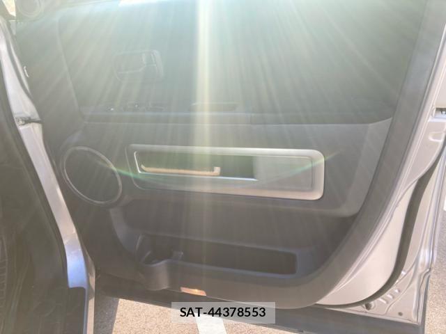 Mitsubishi DELICA 2009-11 7616246-11