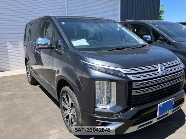Mitsubishi DELICA 2024-06 7616227-1