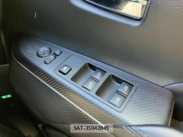 Mitsubishi DELICA 2024-06 7616227-21