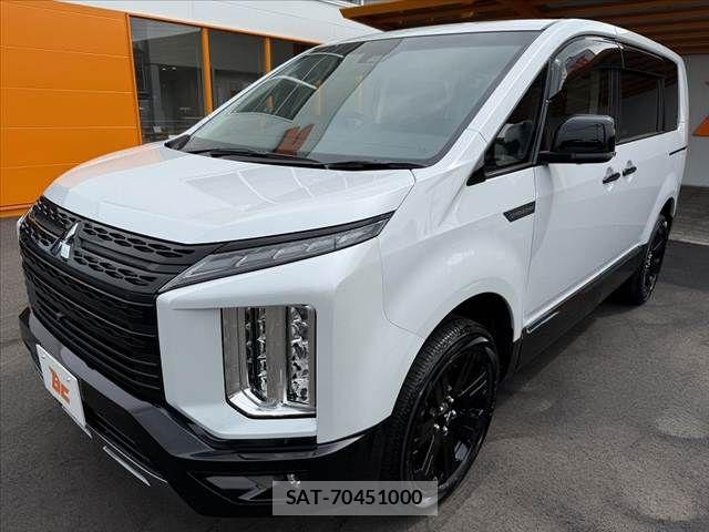 Mitsubishi DELICA 2025-04 7616197-9