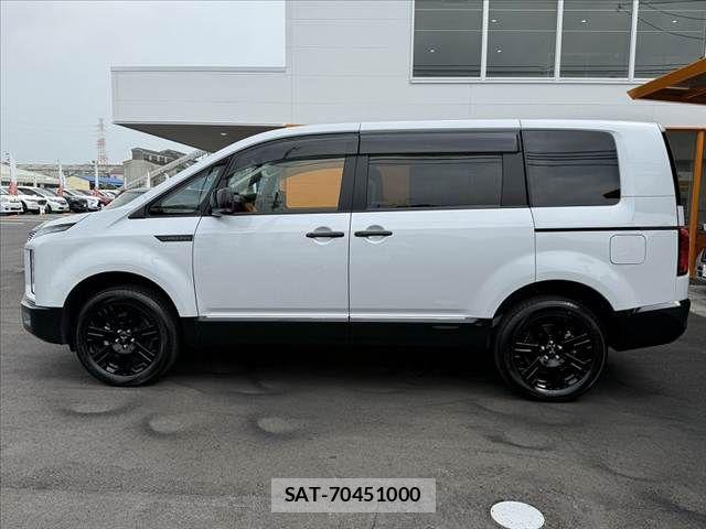 Mitsubishi DELICA 2025-04 7616197-11