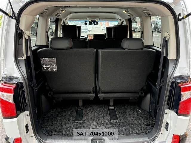Mitsubishi DELICA 2025-04 7616197-20