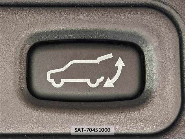 Mitsubishi DELICA 2025-04 7616197-23