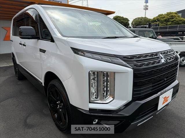 Mitsubishi DELICA 2025-04 7616197-7