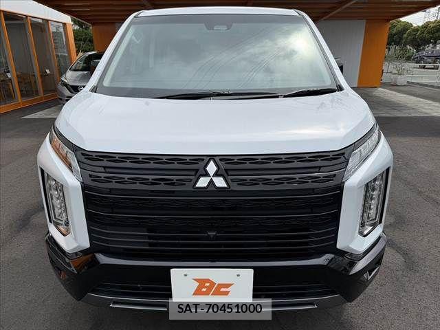 Mitsubishi DELICA 2025-04 7616197-8