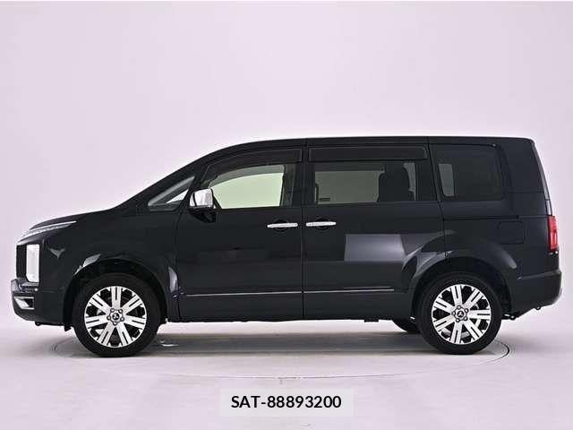Mitsubishi DELICA 2025-07 7616204-2