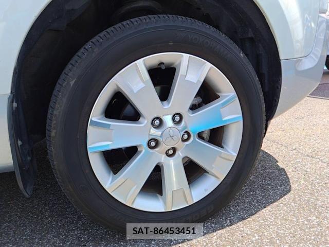 Mitsubishi DELICA 2015-10 7616231-10