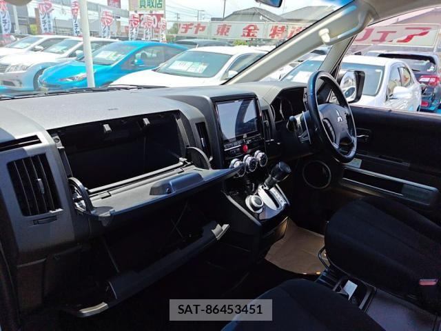 Mitsubishi DELICA 2015-10 7616231-21