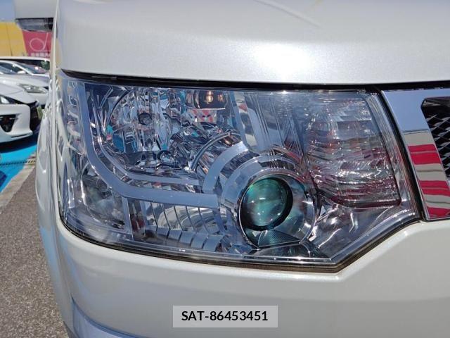 Mitsubishi DELICA 2015-10 7616231-8