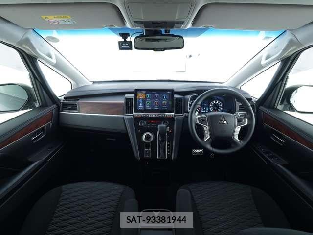 Mitsubishi DELICA 2025-01 7616202-4