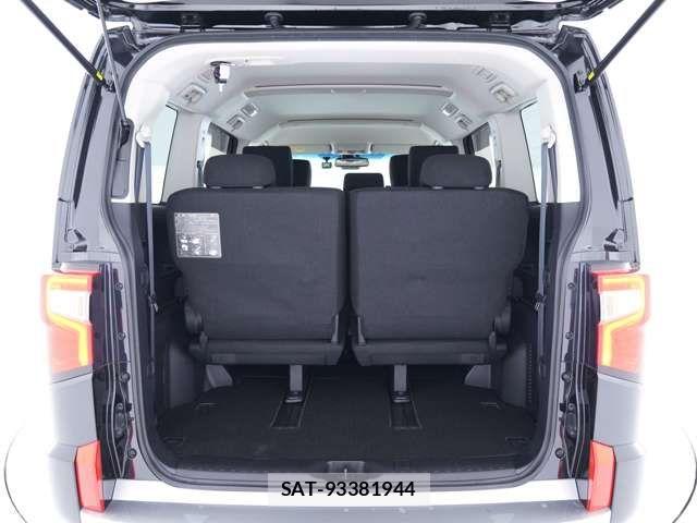 Mitsubishi DELICA 2025-01 7616202-8