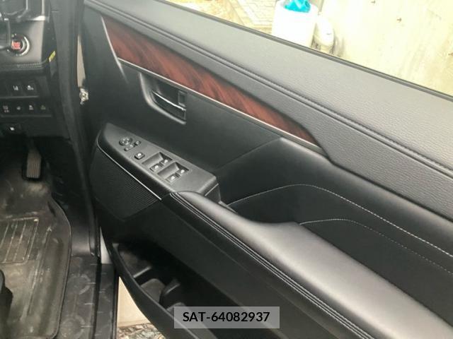 Mitsubishi DELICA 2021-02 7616220-9