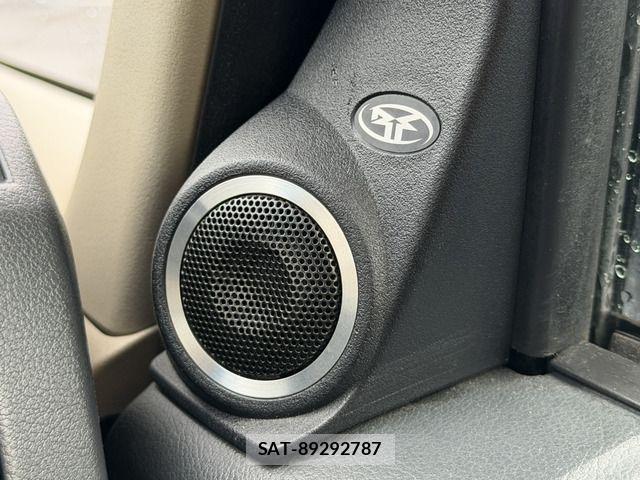 Mitsubishi DELICA 2011-12 7722791-9