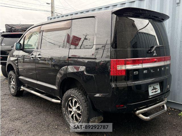 Mitsubishi DELICA 2011-12 7722791-1
