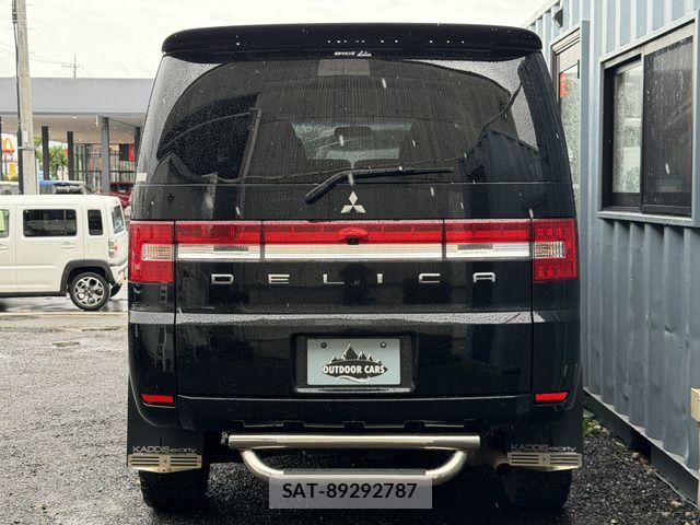 Mitsubishi DELICA 2011-12 7722791-19
