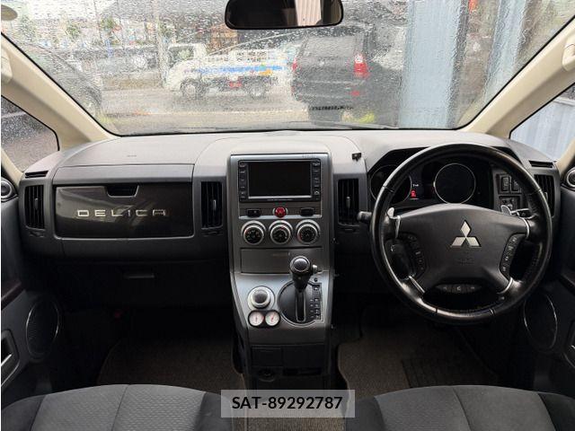 Mitsubishi DELICA 2011-12 7722791-2