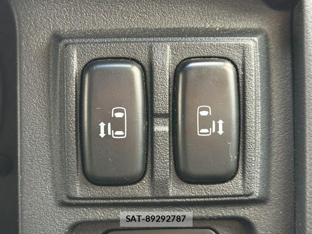Mitsubishi DELICA 2011-12 7722791-7