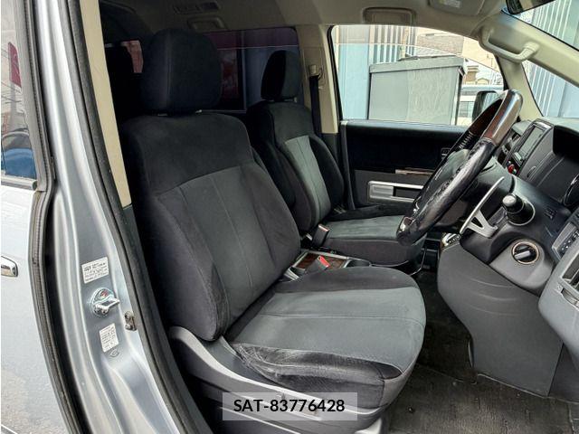 Mitsubishi DELICA 2009-03 7722795-19