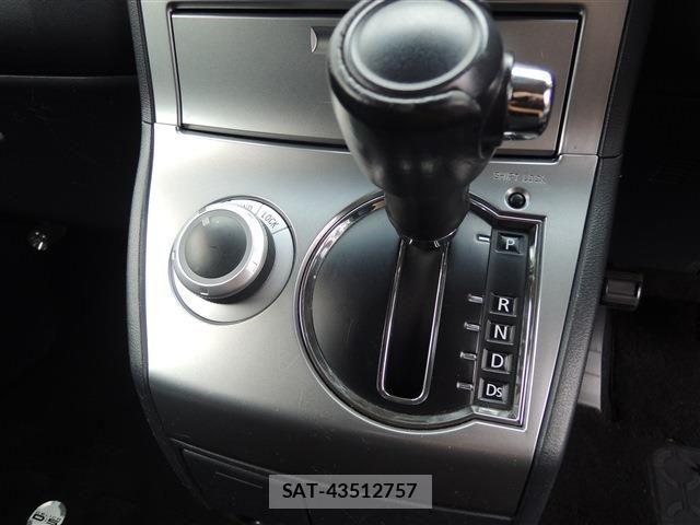 Mitsubishi DELICA 2010-02 7722794-20